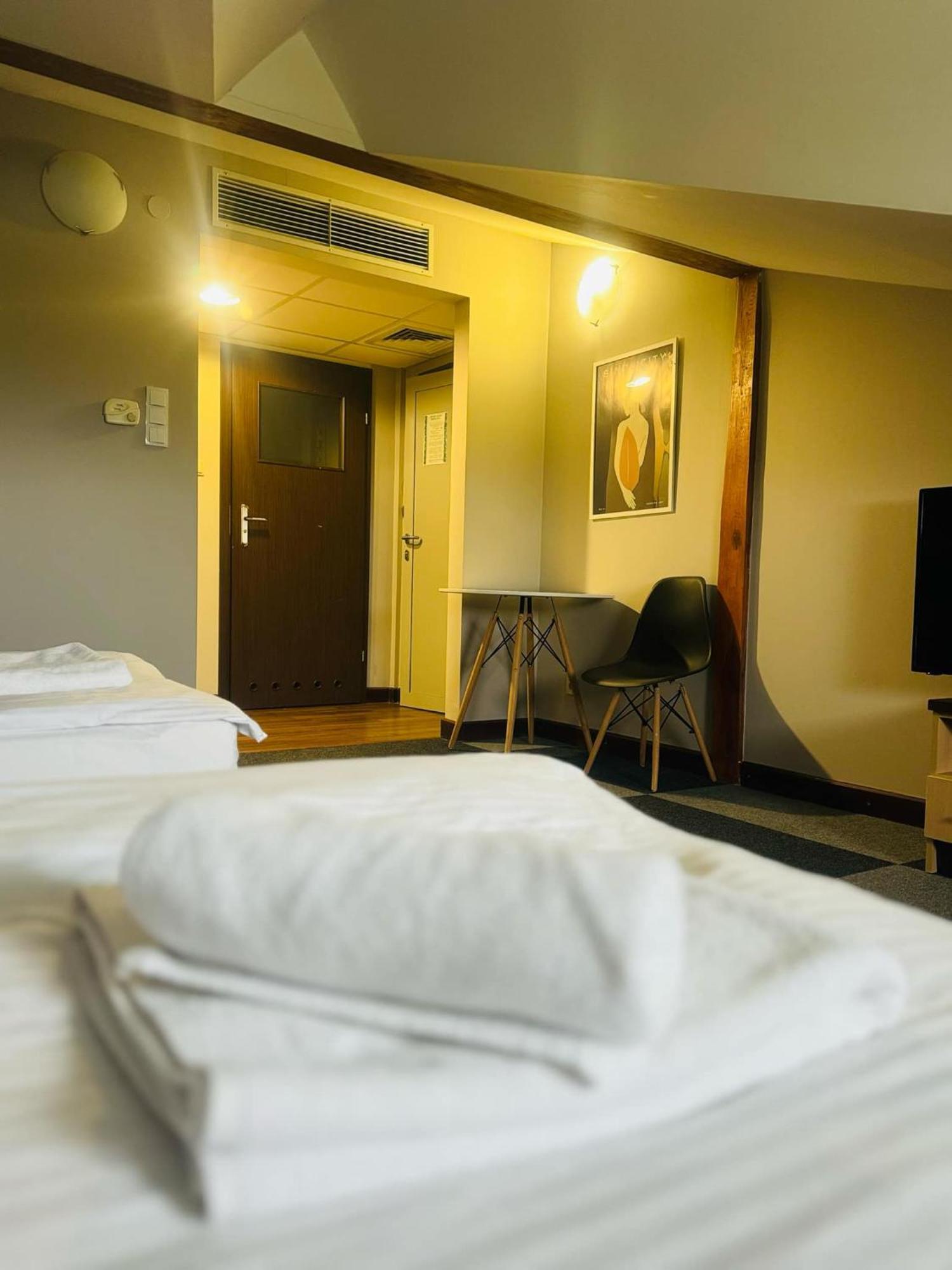 Magiczna Farma Hotel Obiady Maka I Magia ザンブルフ エクステリア 写真
